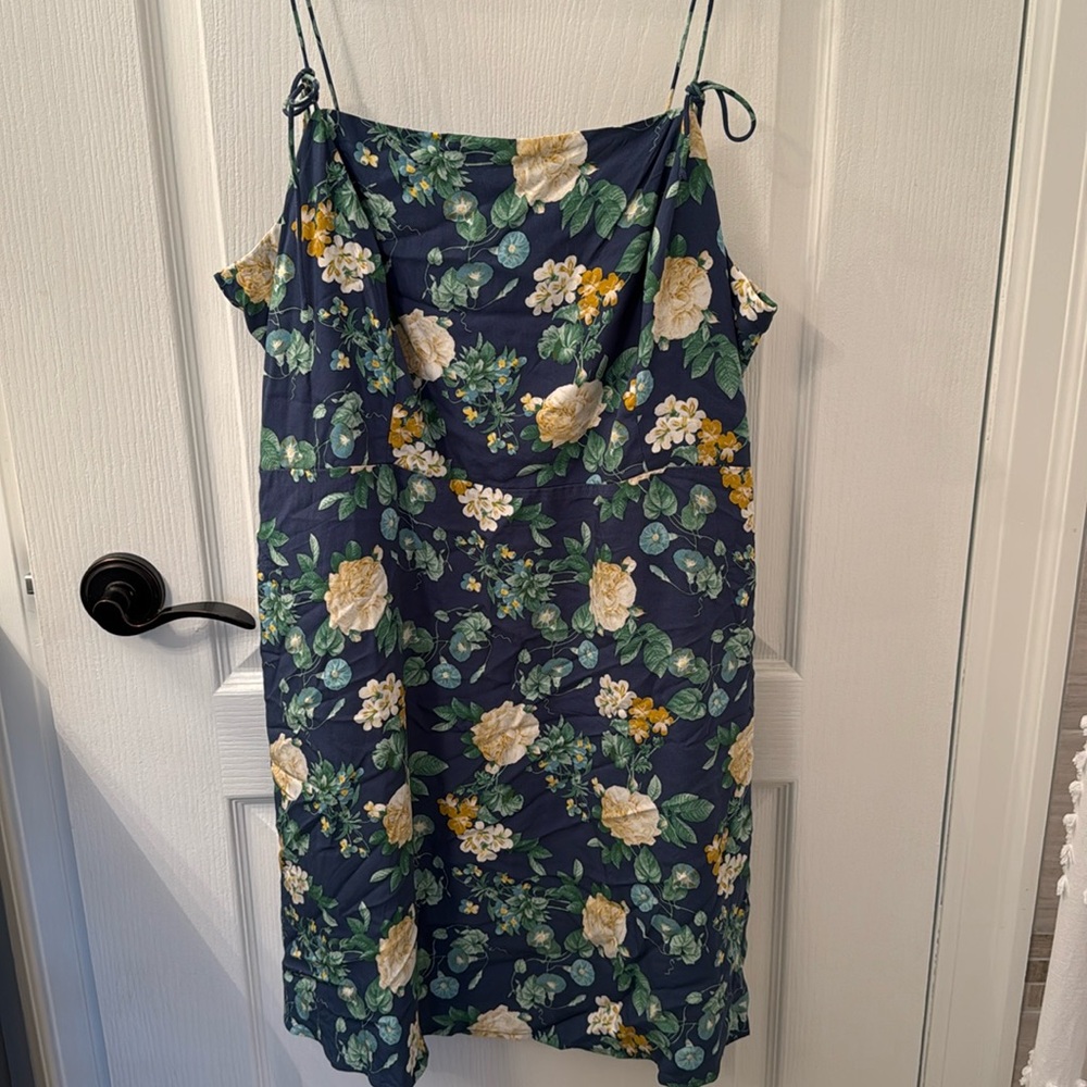 BNWT OLD NAVY sundress